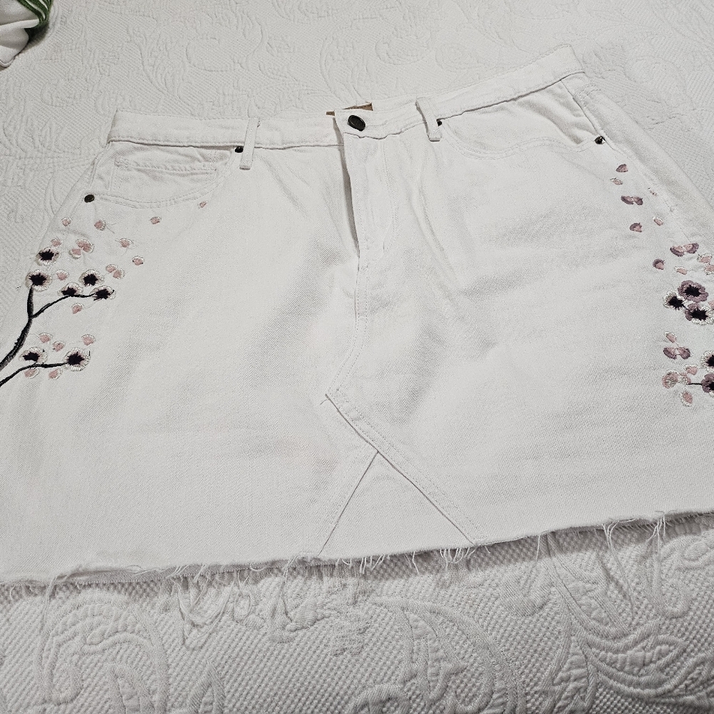 Women's White Denim Skirt